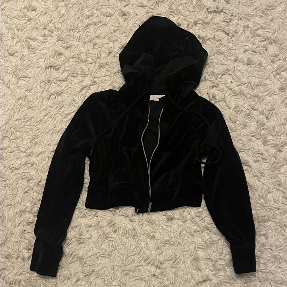 Colsie Cropped Velvet Black Zip-Up Hoodie